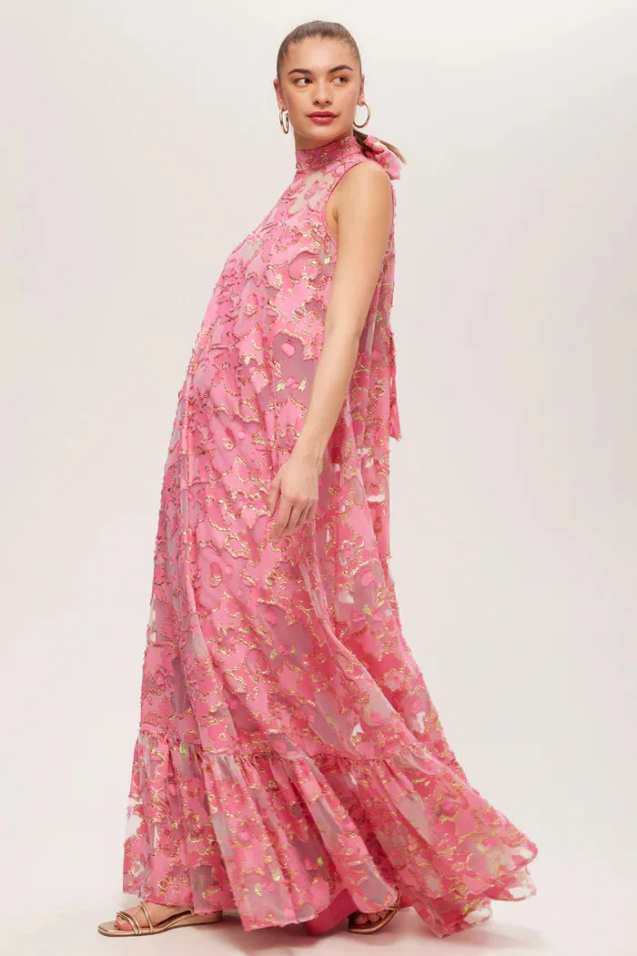LEADING DRESS
