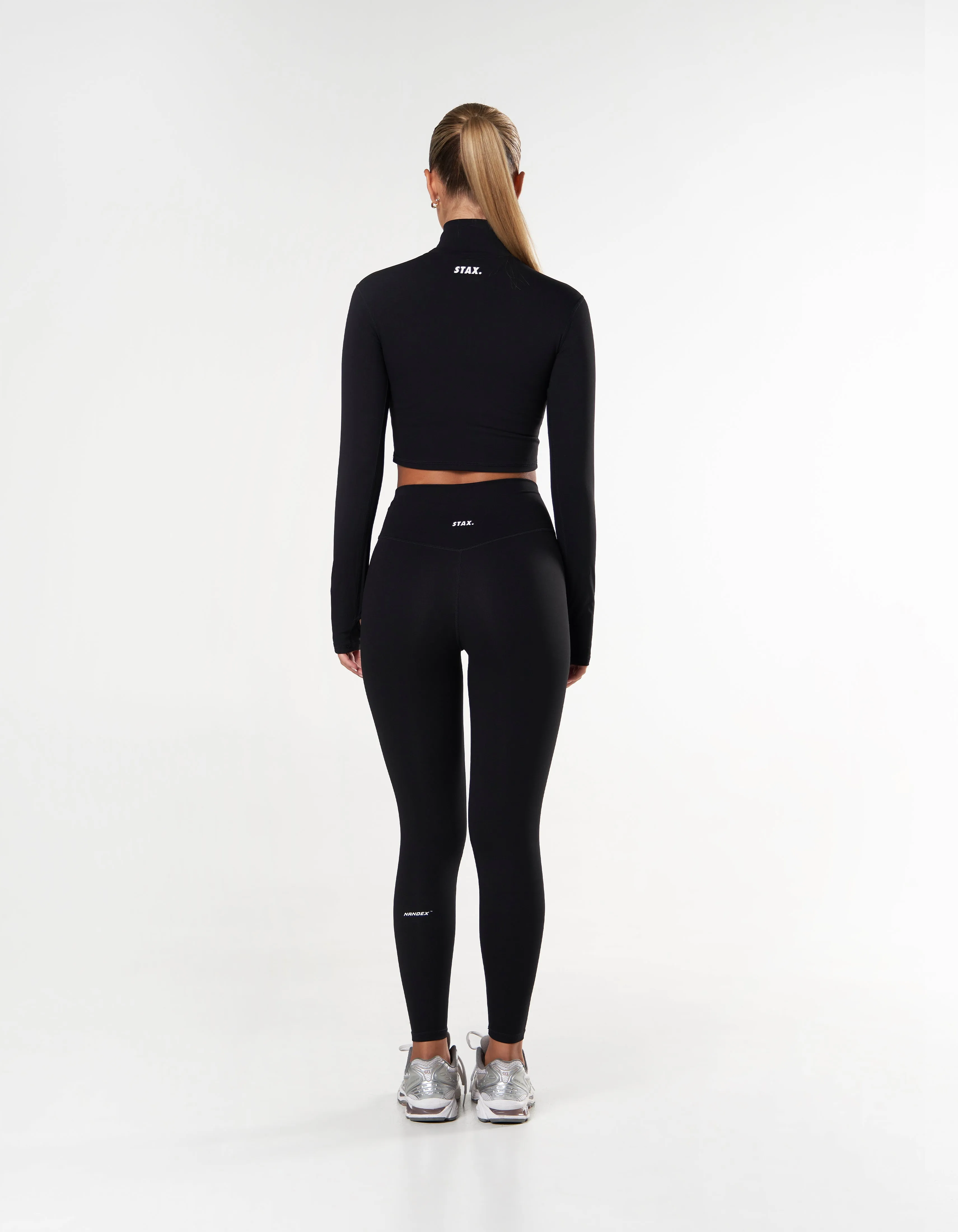 Long Sleeve Zip Crop NANDEX ™ - Black