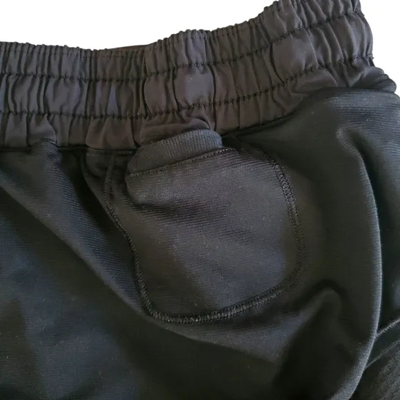 LULULEMON Hotty Hot Black Low-Rise 2.5&quot; Lined Performance Running Shirts Size 10