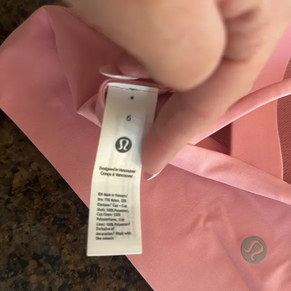 Lululemon Like a Cloud Longline Sports Bra Pink tide cup D/DD size 6