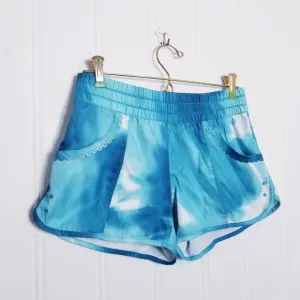Lululemon Shorts Womens Size 4 Aqua Blue Paradise Surge Waterfall Surf Beach