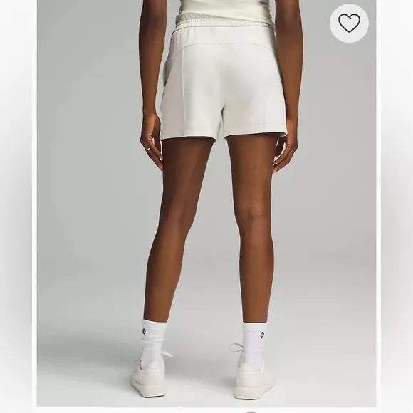 Lululemon Softstream high-rise shorts 4” and lululemon snap bag