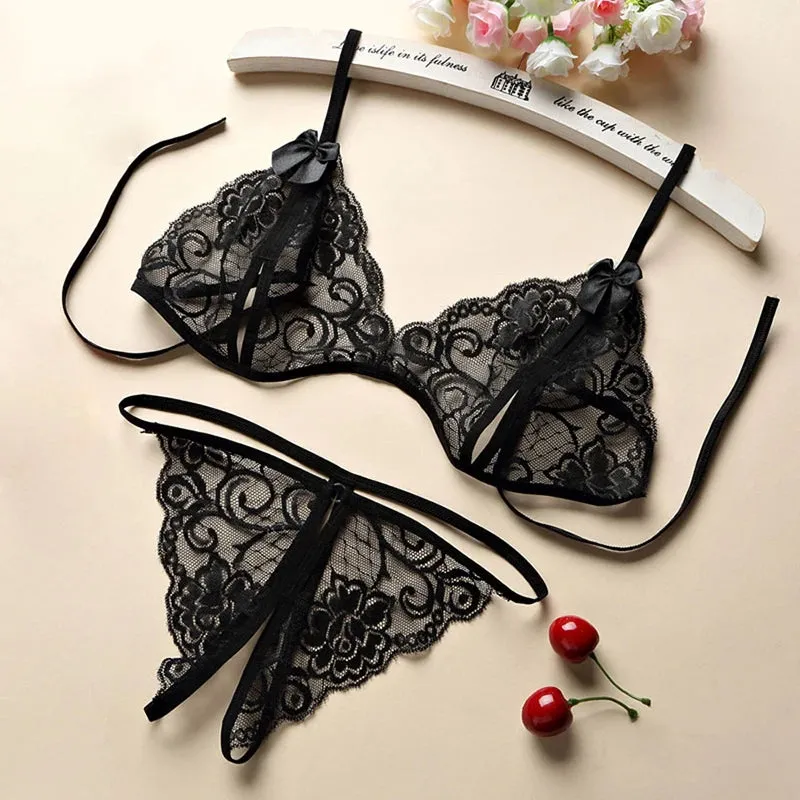 Luxe Lace Plus Size Bra & Panty Lingerie Set