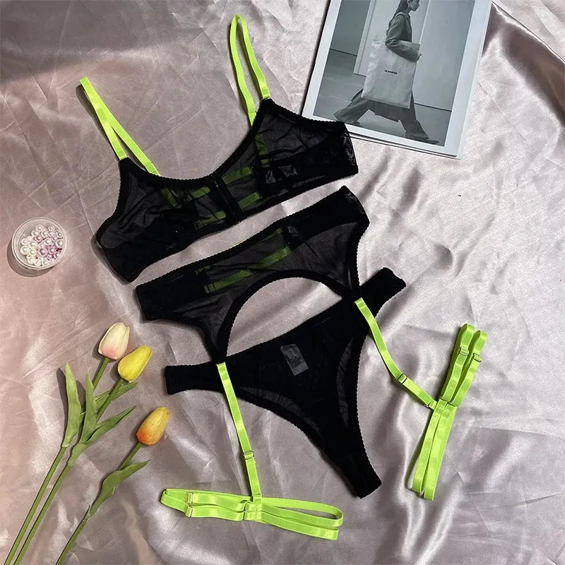 Luxe Lace Plus Size Bra & Panty Lingerie Set