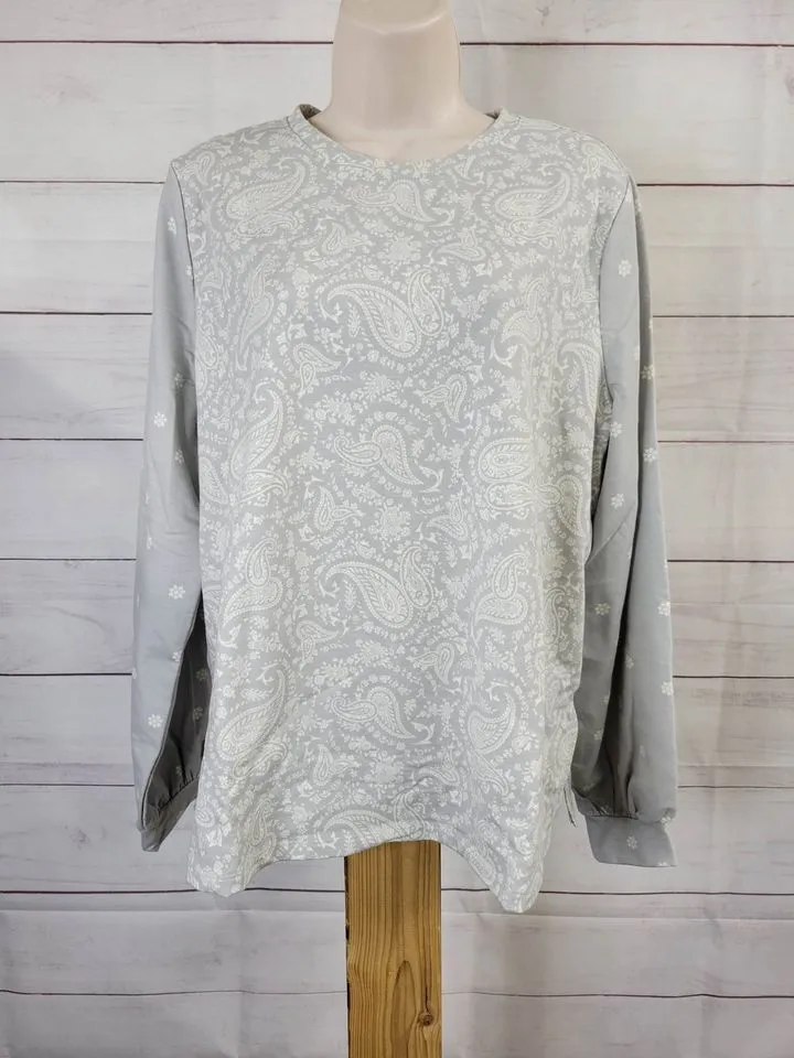 MEDIUM GREY A470019 AnyBody Washed French Terry Printed Pullover Top