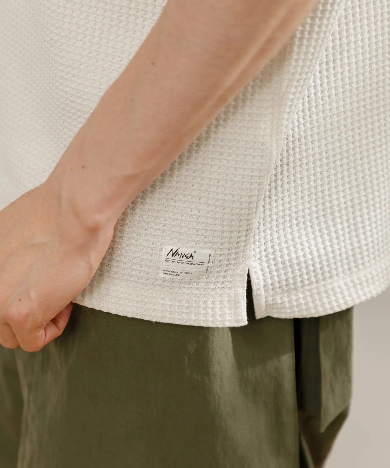 【MEN】NANGA ECO HYBRID WAFFLE LOOSE FIT TEE