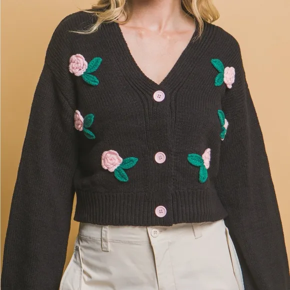 Mid Cropped Flower Cardigan