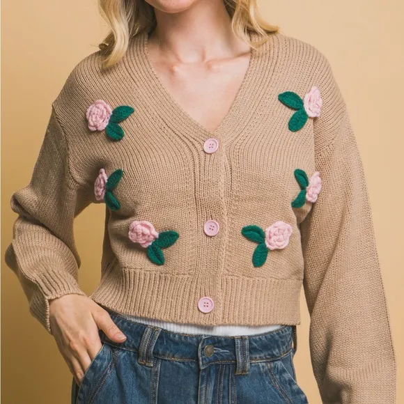 Mid Cropped Flower Cardigan
