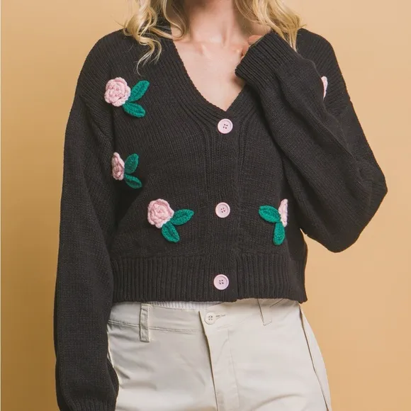 Mid Cropped Flower Cardigan