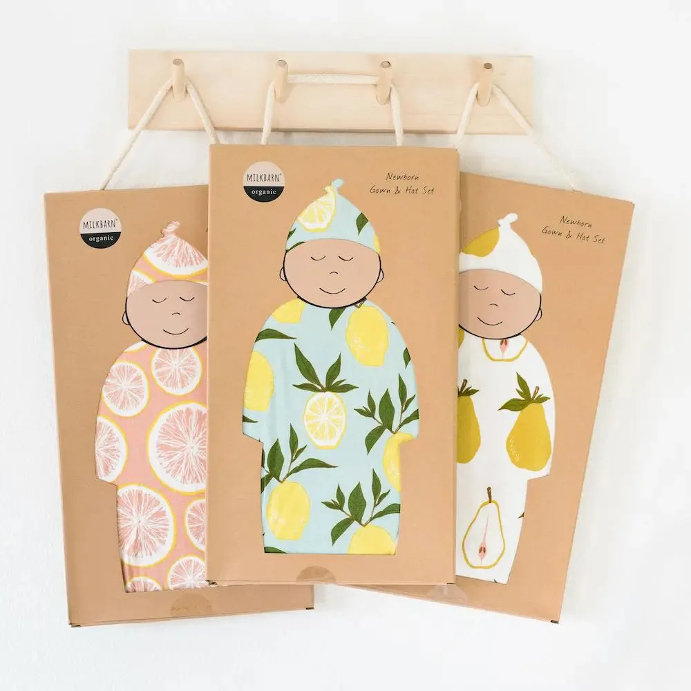 Milkbarn Organic NB Gown & Hat Set Natural Dog