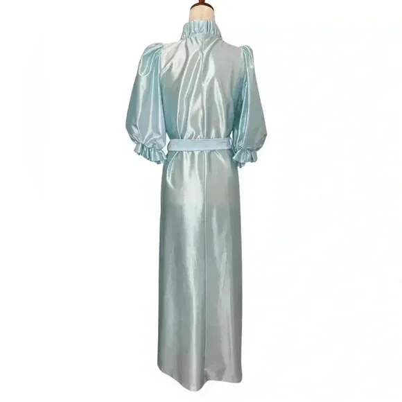 Miss Elaine Vintage 70s 80s Blue Satin Puff Sleeve Robe Size Small