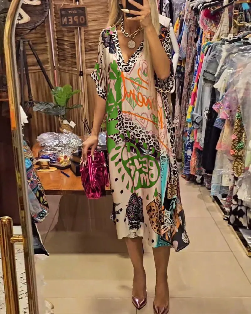 Mónica® | Elegant V-Neck Dress