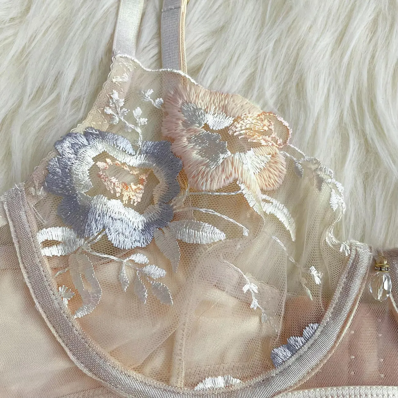 MOOD | ROMANTIC NIGHTS LINGERIE SET