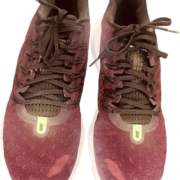 Nike Air Men’s Zoom Vomero 14 Burgundy &amp; White Volt 9 Running Athletic Shoes