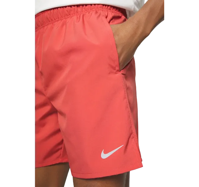 Nike Challenger 7 inch Shorts - Adobe Red