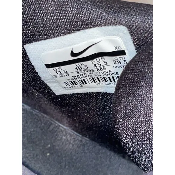 Nike Kyrie 3 Triple Black 852395-005 size 11.5 GS Marble Oreo Basketball Irving