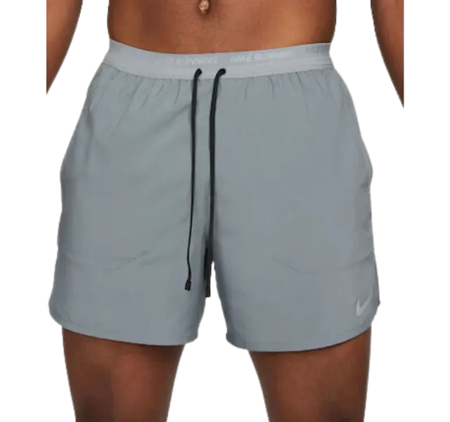 Nike Miler T-Shirt - Windrunner - Flex Stride Shorts Outfit - Vapour Green/Grey