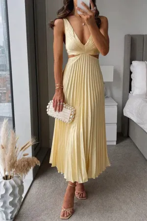 Nina® | Pleated Dress With A Neckline