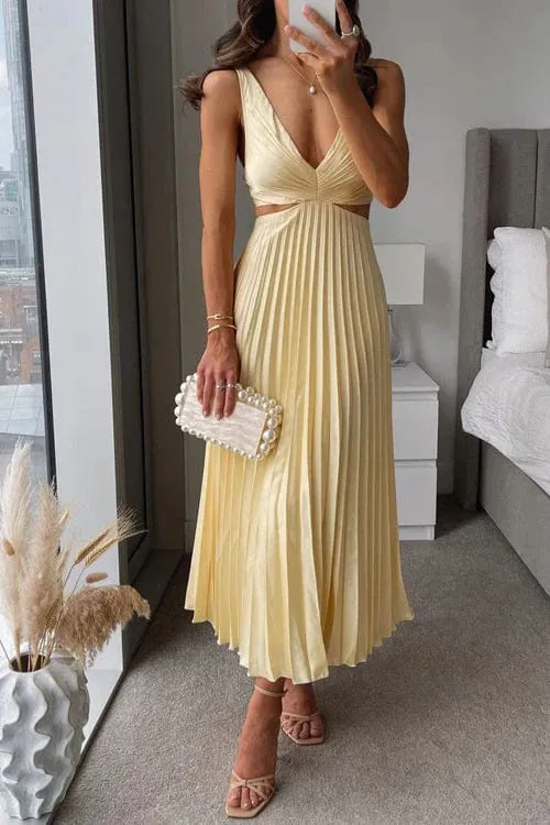 Nina® | Pleated Dress With A Neckline