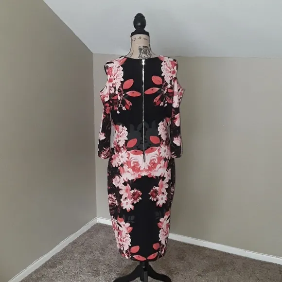 NWOT, JAX Black Label Cold Shoulder Floral Bodycon Dress