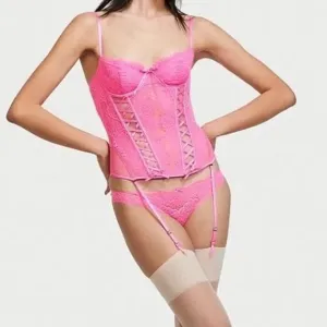 NWT 2PC VS WICKED UNLINED LACE-UP CORSET TOP   LACE THONG