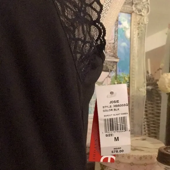NWT Josie by Natori Elegant Black Lace Trim Chemise Size Medium
