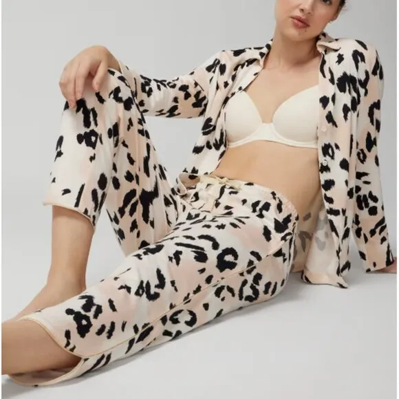 NWT Soma Embraceable Long Sleeve Pajama Set