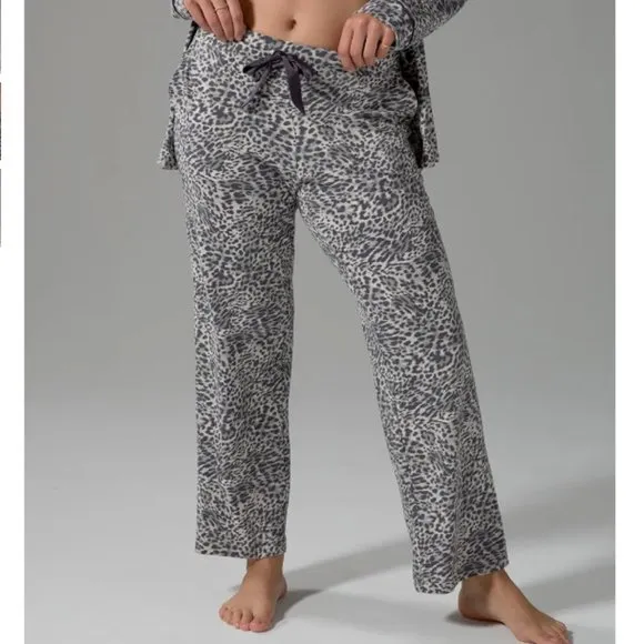 NWT Soma Embraceable Long Sleeve Pajama Set