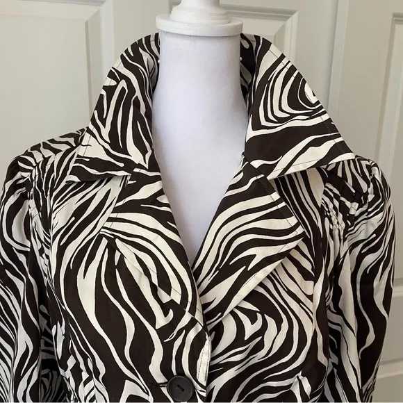 NWT Sunny Leigh Spring Awakening Zebra Cropped Blazer Jacket 3/4 Sleeve