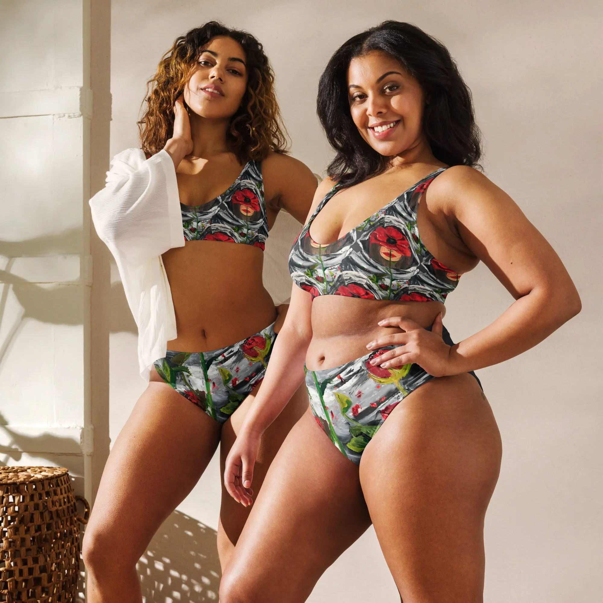 OBSCURITY Recycled high-waisted bikini