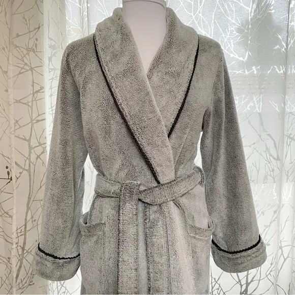 OSCAR DE LA RENTA Pink Label gray belted fluffy plush long robe collar belt