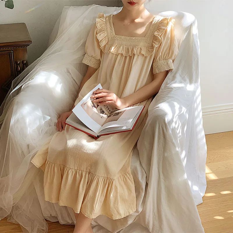 Palace princess style nightgown