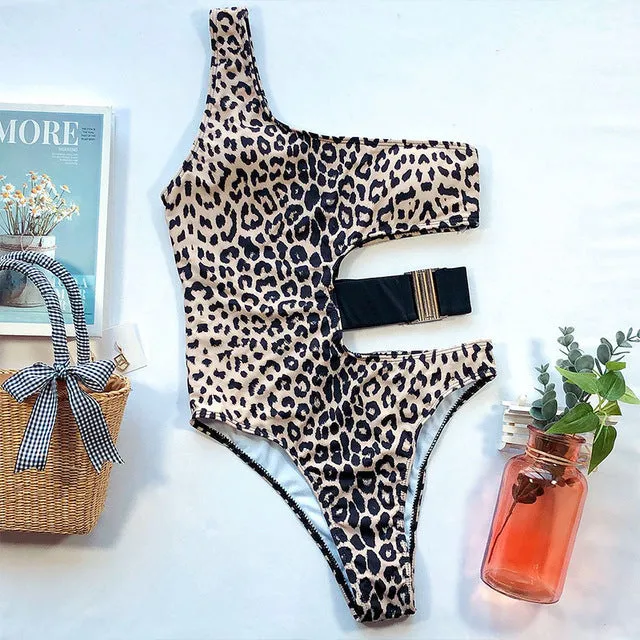 Peachtan one-piece Leopard swimsuit female 2020 monokini Hollow out swimwear women Sexy brazilian bikini one shoulder bodysuit