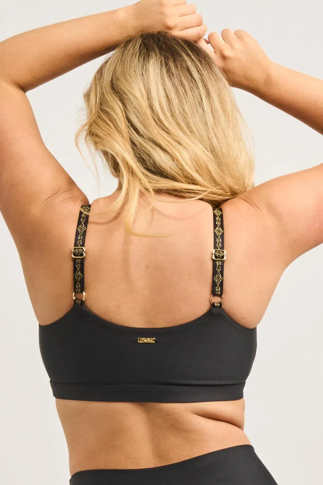 Performance Luxe Bralette Crop - Black