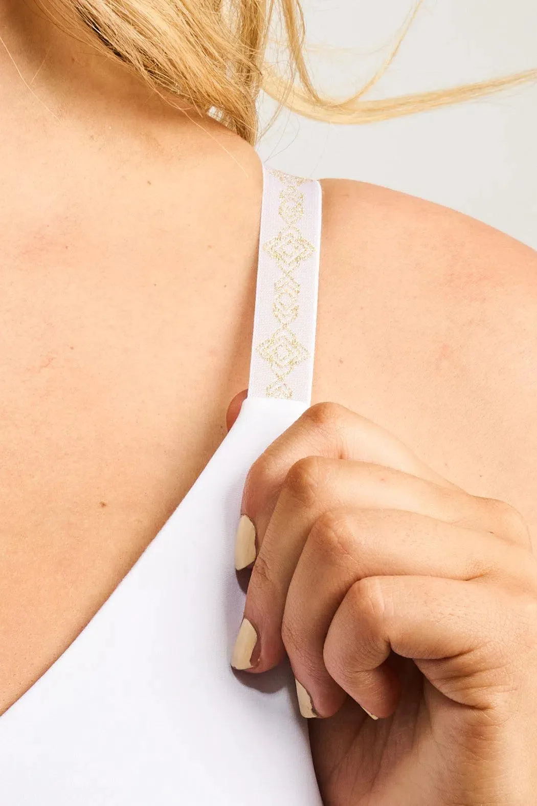 Performance Luxe Bralette Crop - White
