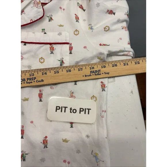 Petite plume women’s pajamas size S Flannel Holiday Christmas long sleeve