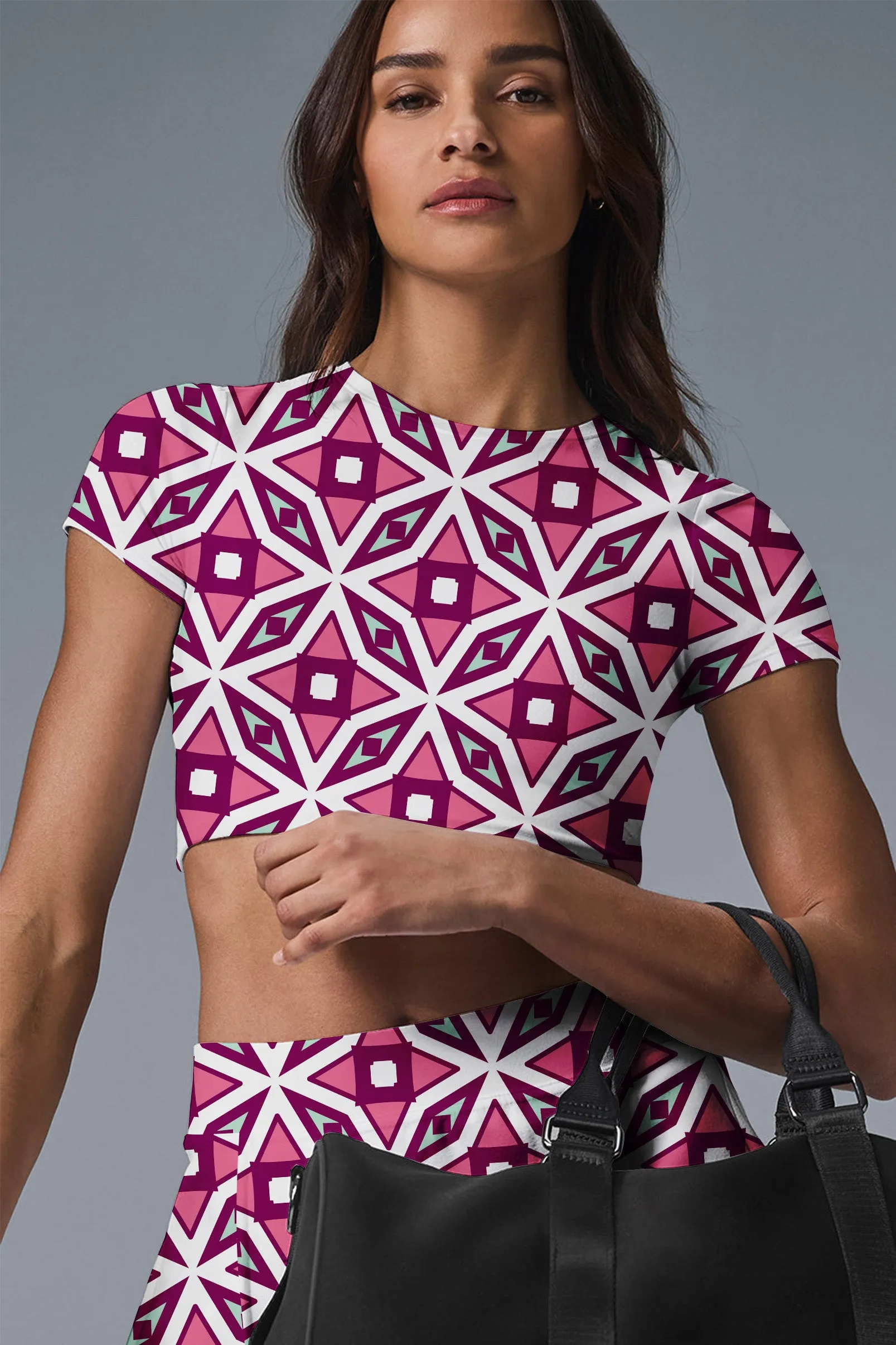 Pink Momentum Court Set – Geometric Crop Top & Skirt for Tennis & Pickleball
