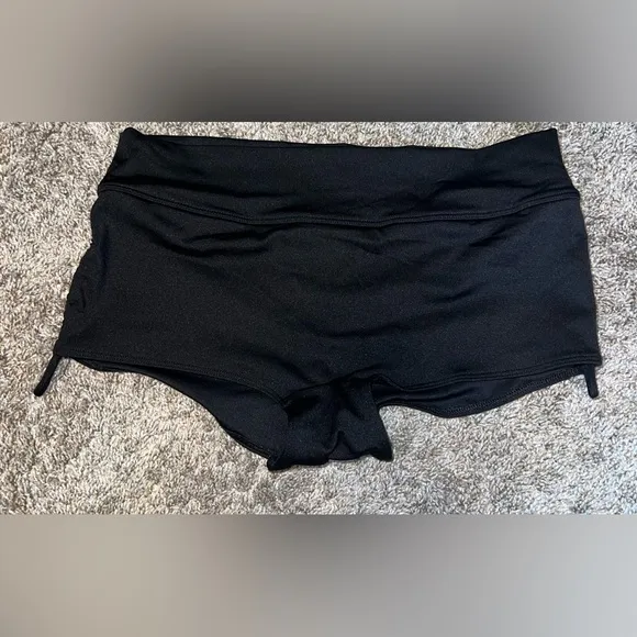 PINK Victoria’s Secret Gym To Swim Shortie Shorts Black Size Medium