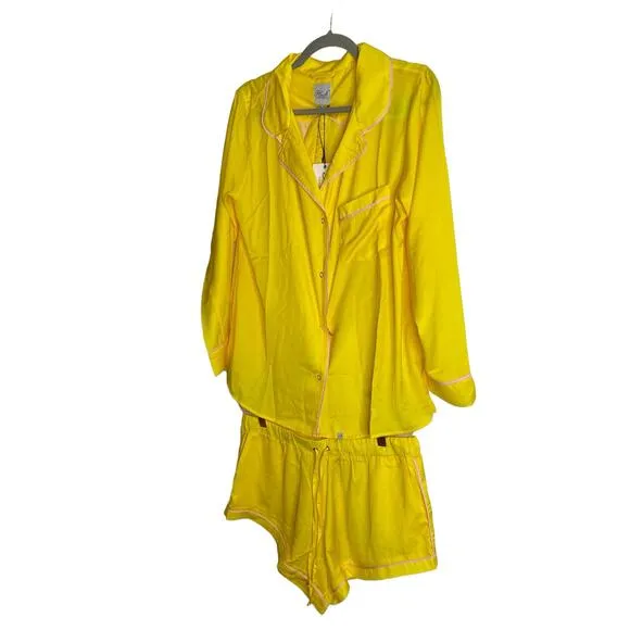 Plush Revolve Luxury Satin Pajama Shorts Set Sleepwear Yellow Pink Size Medium