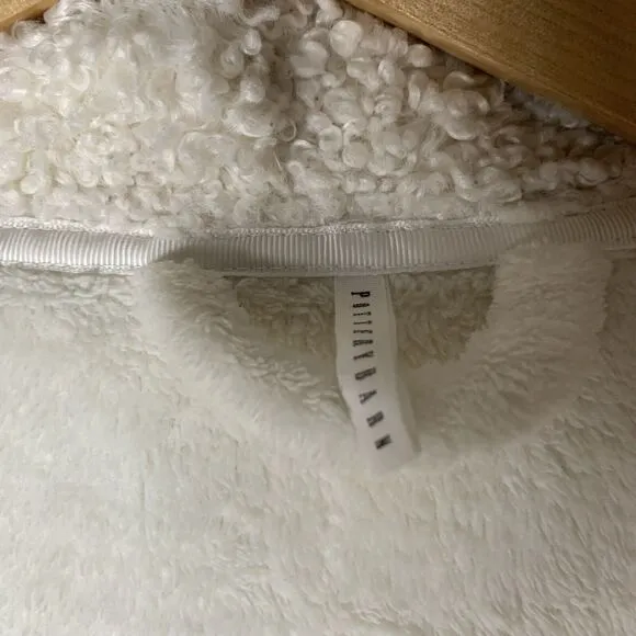 Pottery Barn Robe Womens Medium Ecru Sherpa Hooded Robe Plush Luxury