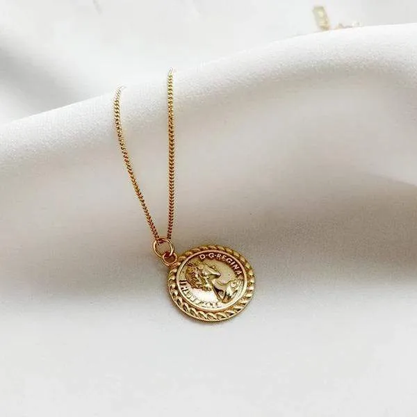 Queen Necklace