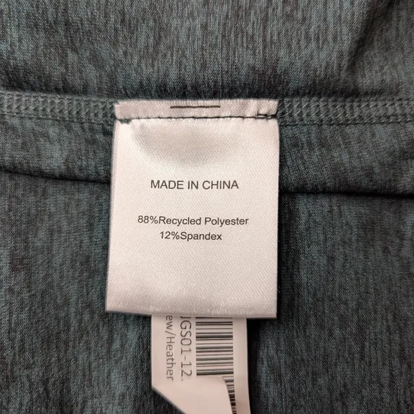 Quince Pullover Athleisure Activewear Gym Outdoors Hike Walk Beach Sweater M