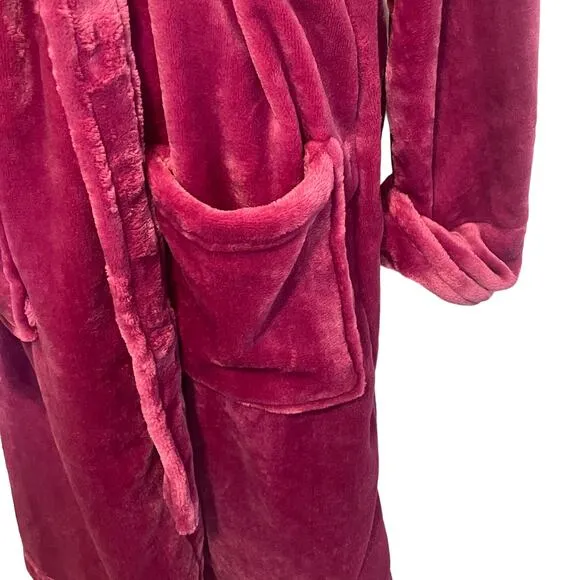 Rachel Zoe NEW Plush Belted Robe Womens Small Berry Luxuriously Soft Bathrobe