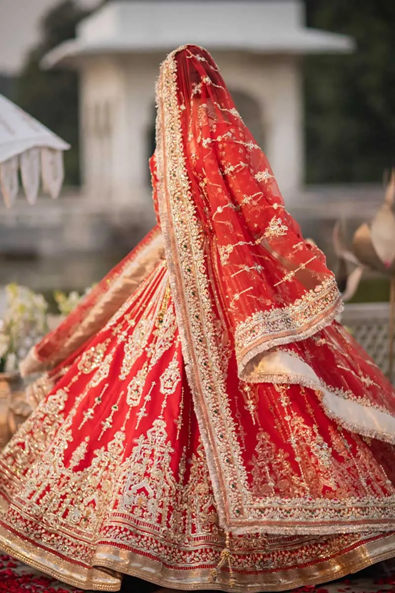 Red Gold Lehenga Choli Pakistani Wedding Dresses