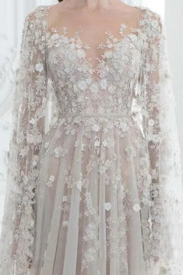 Romantic Lace Wedding Outfits Beading Bride Dress with Long Sleeves