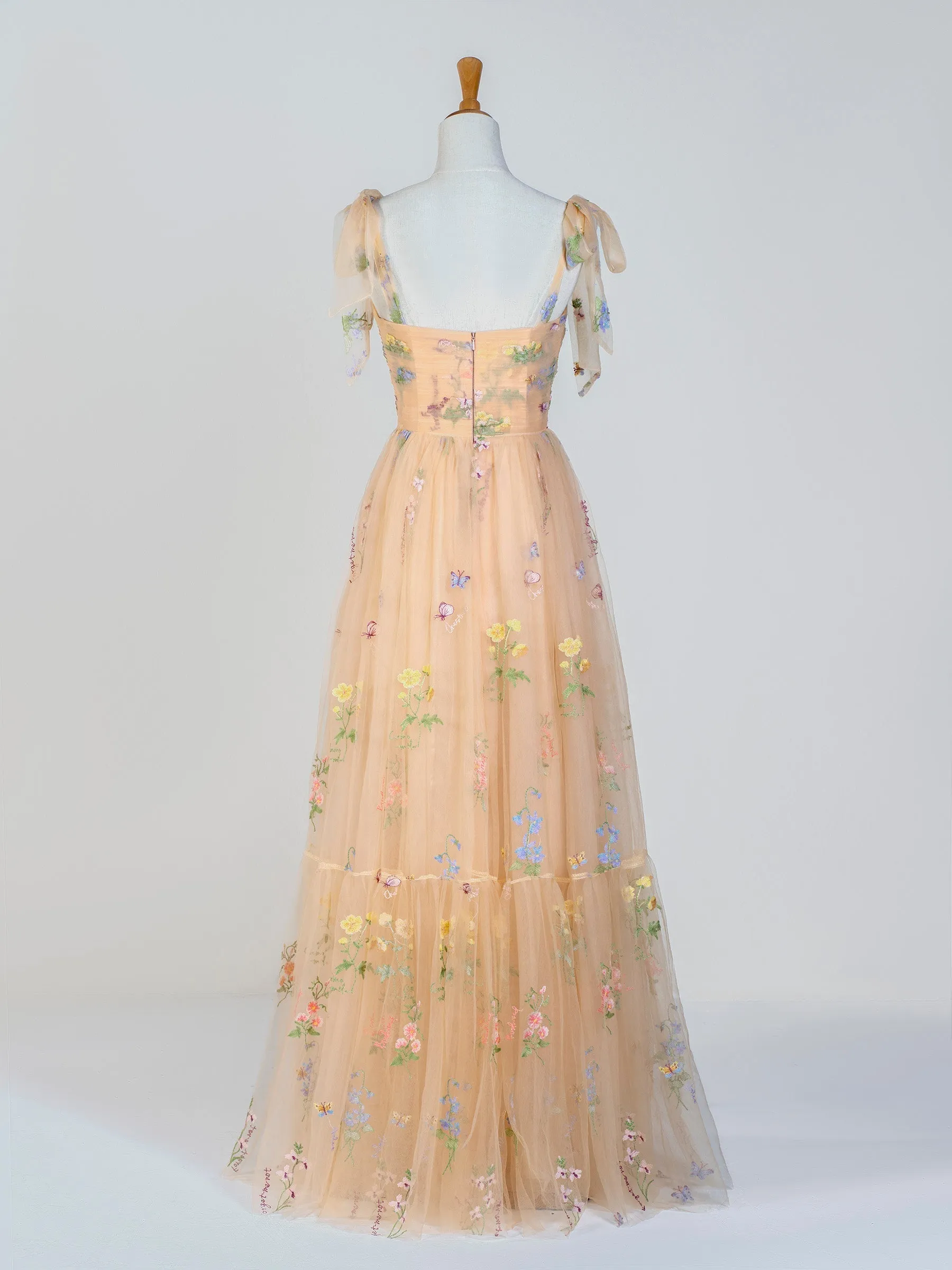 Roycebridal Sweetheart Neck Floor Length Tulle Embroidery Floral Prom Dress