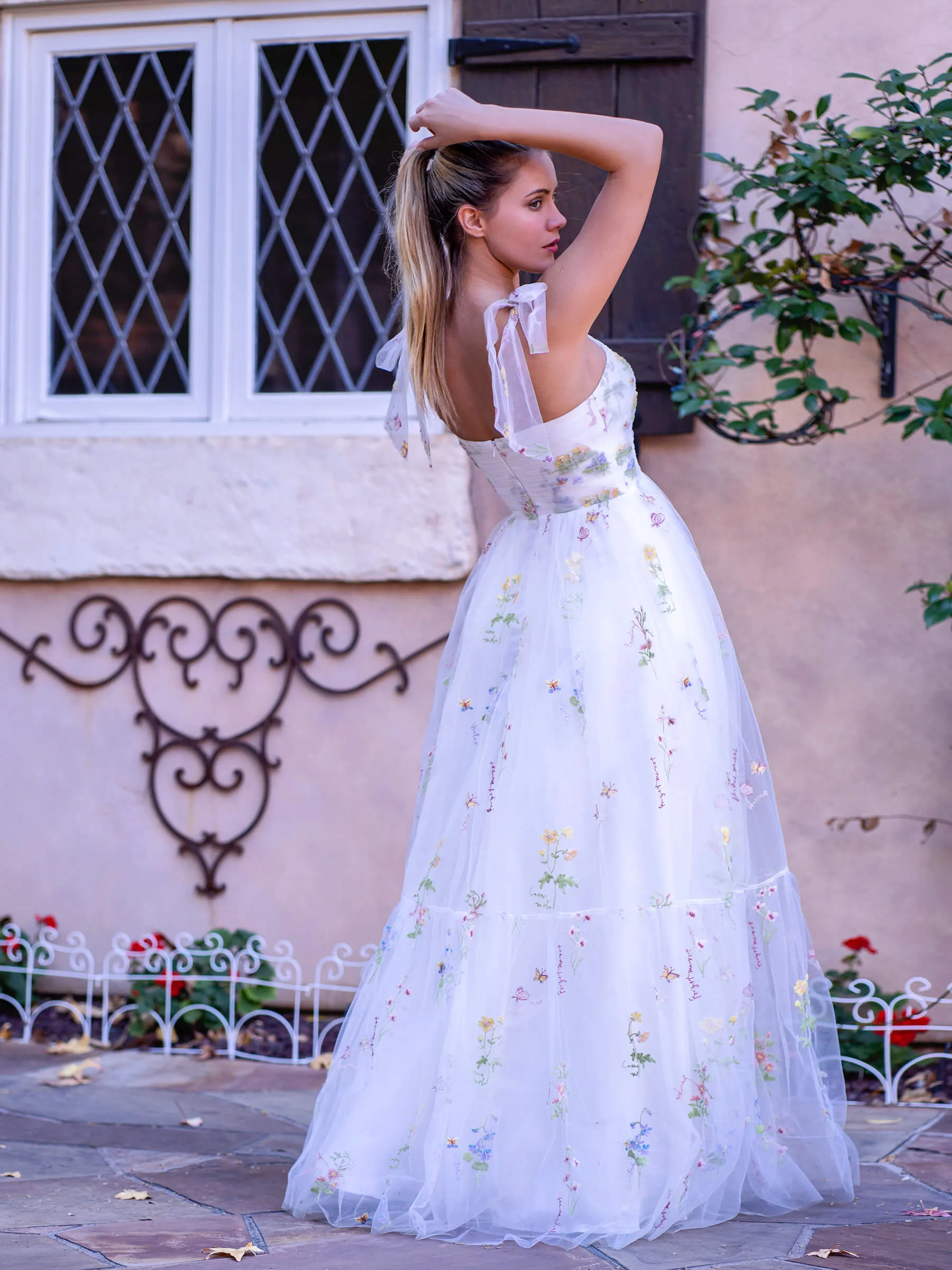 Roycebridal Sweetheart Neck Floor Length Tulle Embroidery Floral Prom Dress