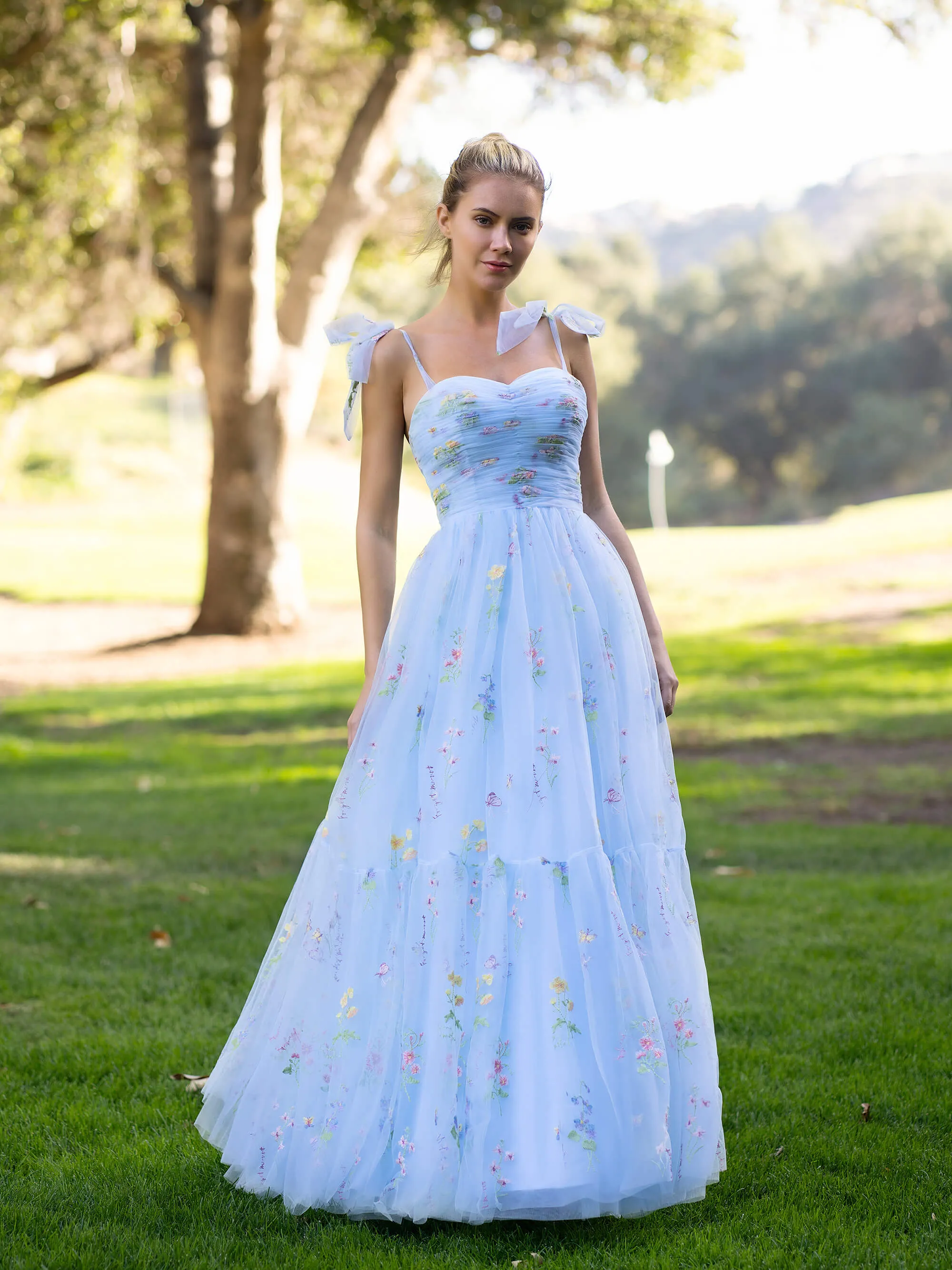 Roycebridal Sweetheart Neck Floor Length Tulle Embroidery Floral Prom Dress