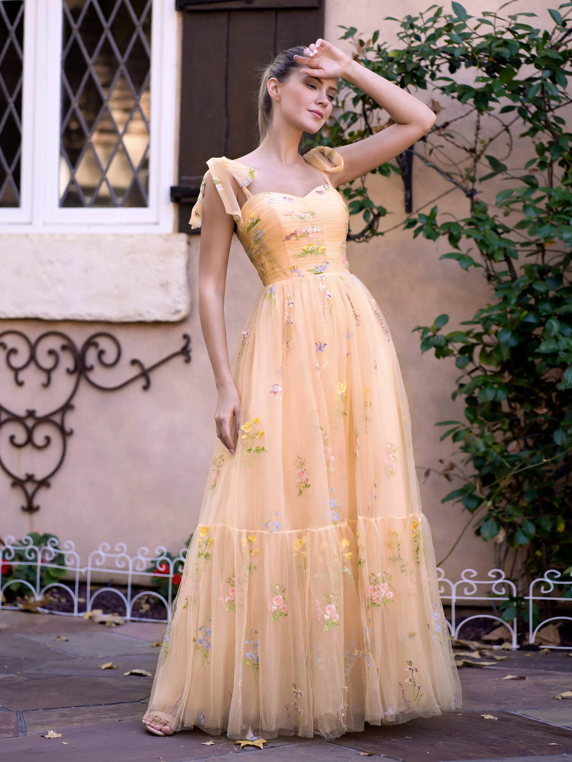 Roycebridal Sweetheart Neck Floor Length Tulle Embroidery Floral Prom Dress