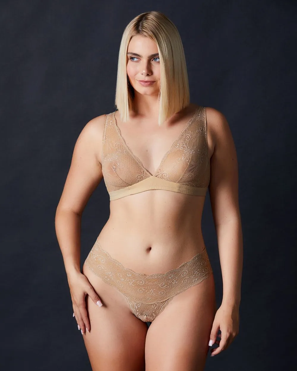 Sapna Mid-Rise Thong